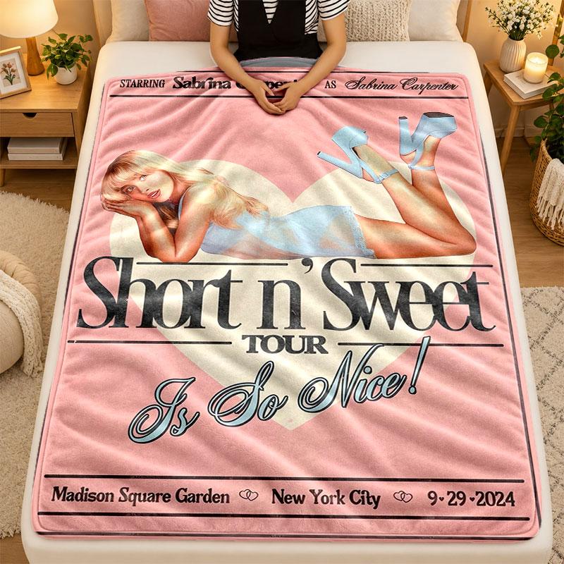 Flannel BlanketSabrina Carpenter Warm Soft Throw Blanket for Indoor Sofa Bed Living Room Use