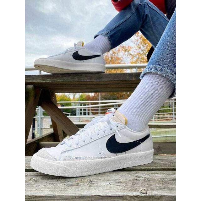 

Бело-черный цвет Nike Blazer Low 77 Vintage