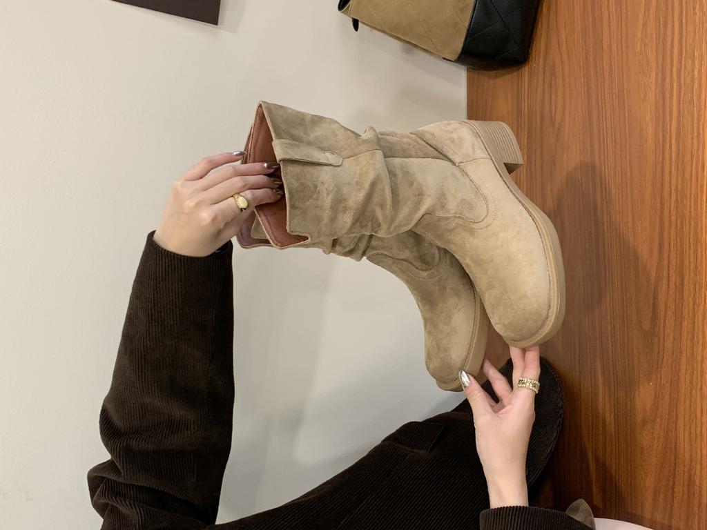 2025 New Autumn and Winter Round Head Suede Stacking Boots Pleated Thick-soled High Tube Thin Martin Women's Short Boots