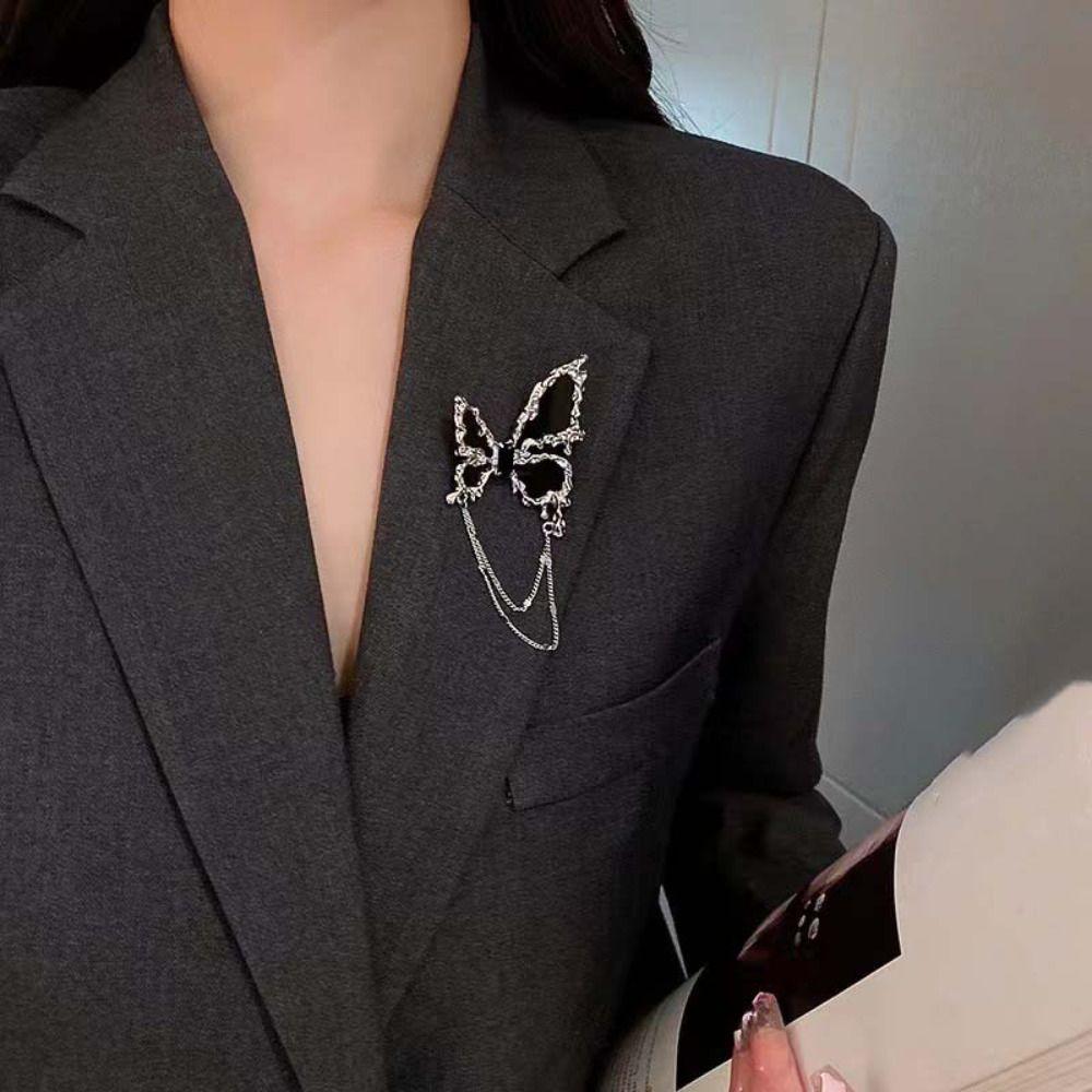 1Pair Decoration Metal Butterfly Brooches Rhinestone Butterfly Tassel Badge Pin  Suit Accessory