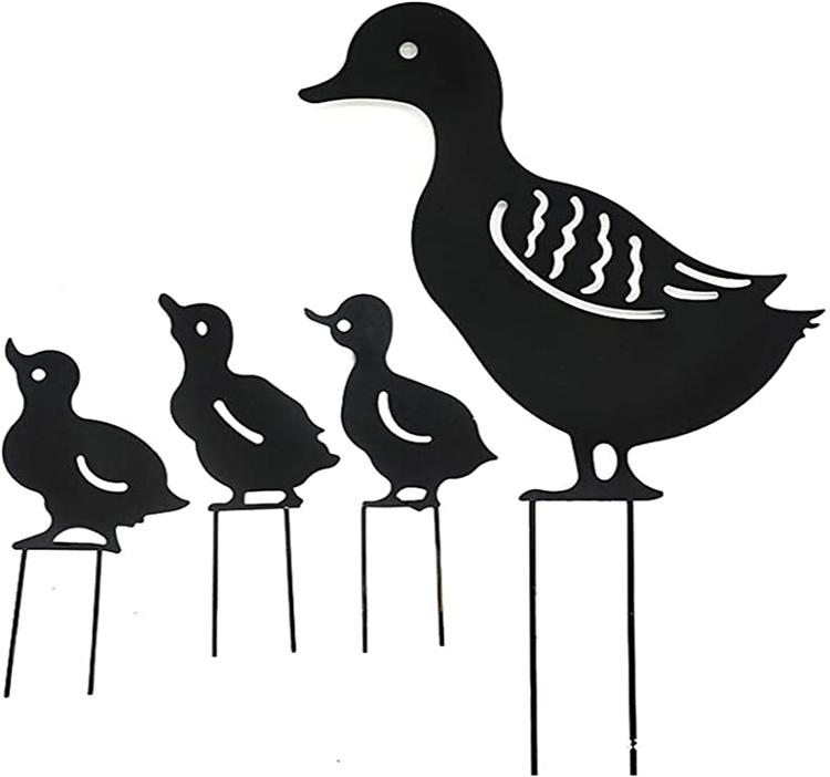 Hot Sale Metal Rectangle Duck Family Outdoor Wind Spinner Garden Lawn Ornaments Backyard Decoration