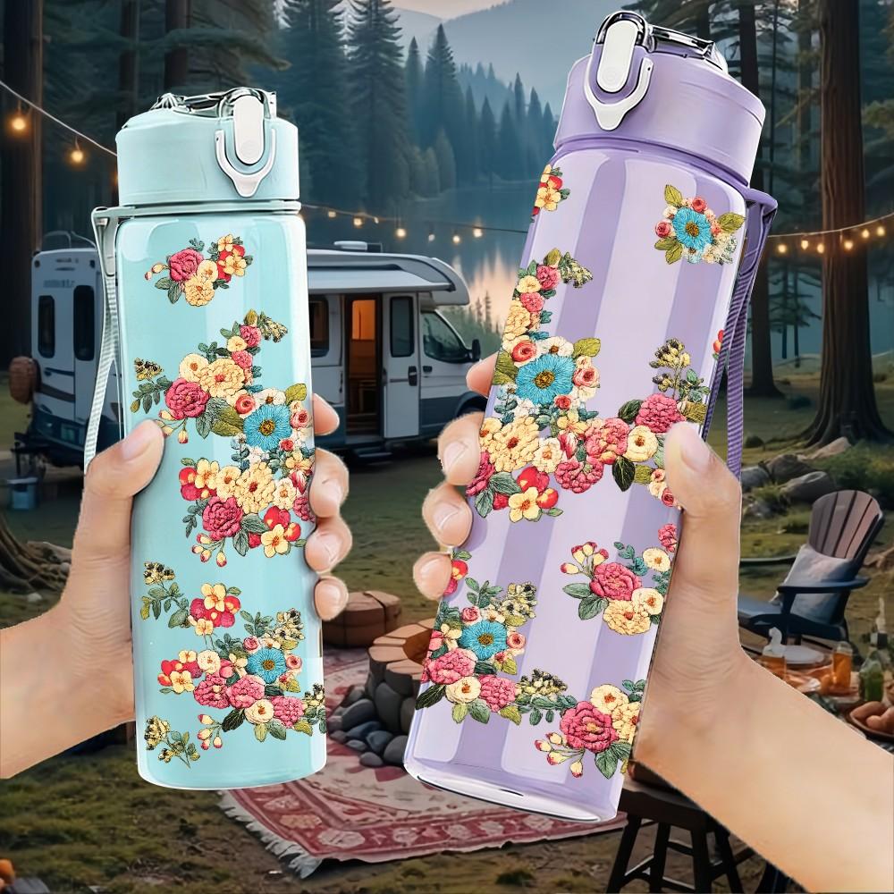 1PC Loose Vine Rose Floral Branch Print 750ml Color Plastic Sports Water Bottle Leakproof Flip Straw Lid Suitable for Sports Office Home Use