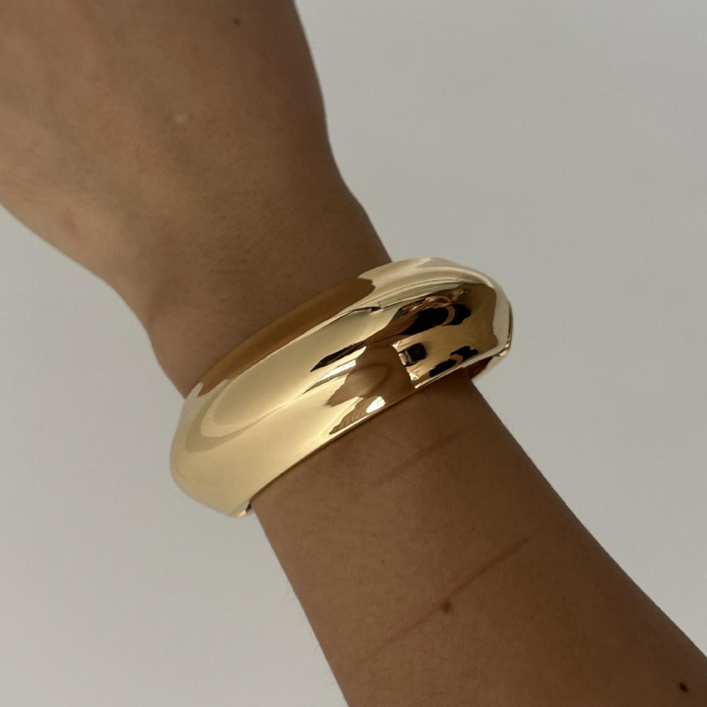 

Exaggerated Gold Color Metal Smooth Irregular Bracelet for Women Vintage Geometric Big Wide Cuff Bangle Hip Hop Punk Jewelry