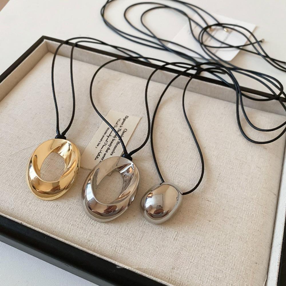 Personality Simple Leather Rope Black Irregular Waterdrop-shaped Pendant Necklace for Women Clavicle Chain Trendy Jewelry Gifts