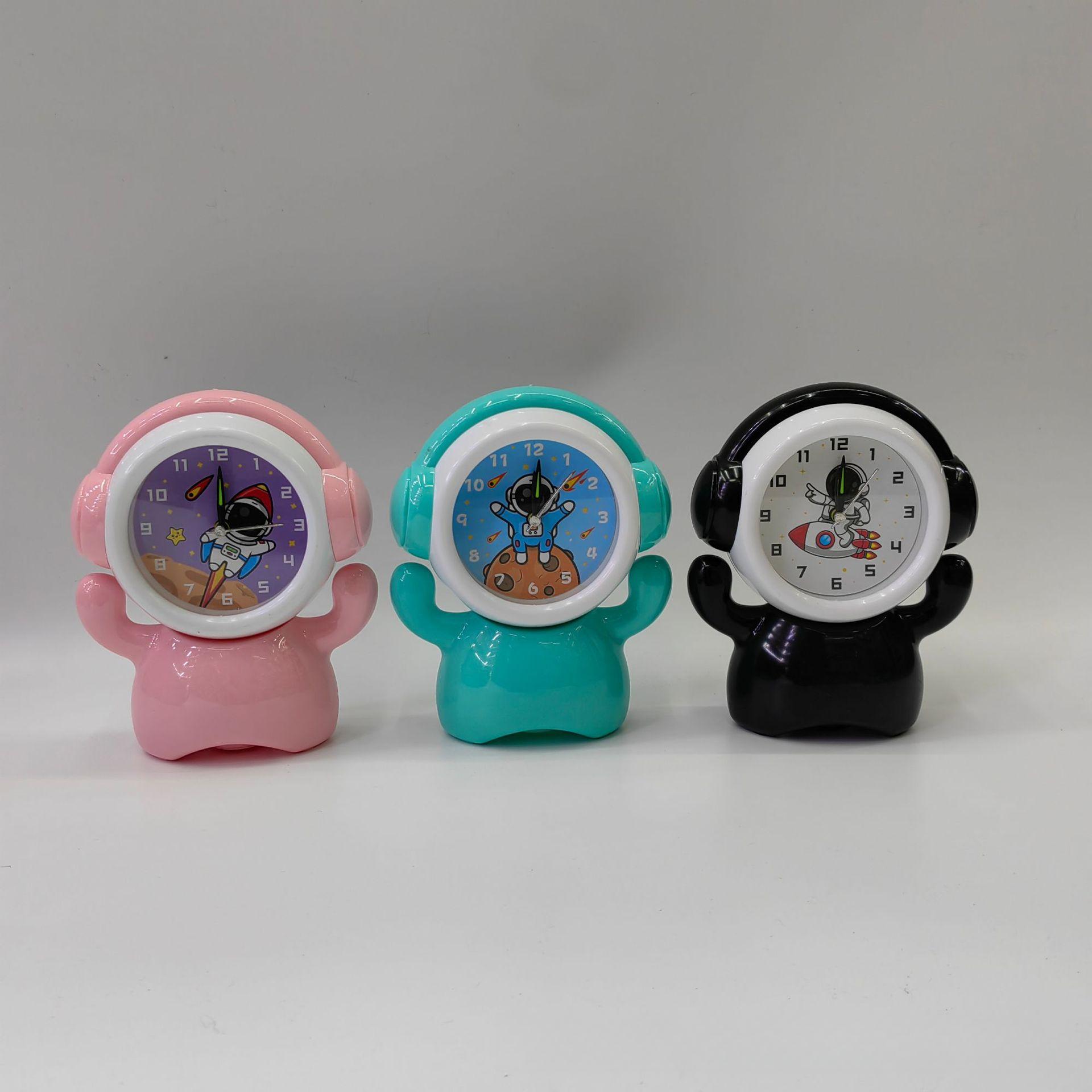 

Астронавт будильник мультяшные часы украшение студент артефакт для пробуждения обучение прикроватный