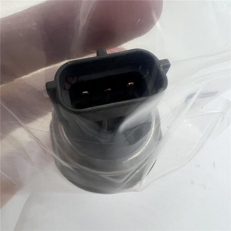 Fuel Rail Pressure Sensor OEM 45PP3-1 For Nissann Navara Pathfinder 2.5 For Forddd Peugeott