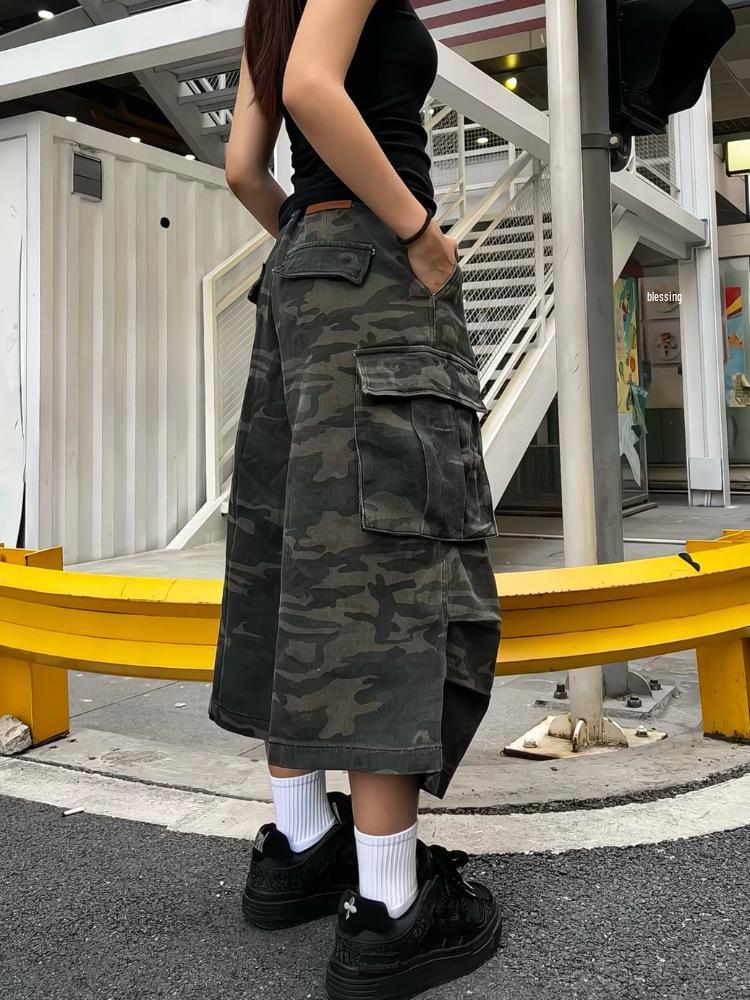 Unisex American Retro Camo Wide-Leg Mid-Length Jeans