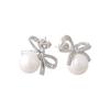 [Kobe Ventaine] VINGTAINE earrings ribbon pearl sparkle Gorgeous asymmetry accessories simple ladies P5257-S- silver