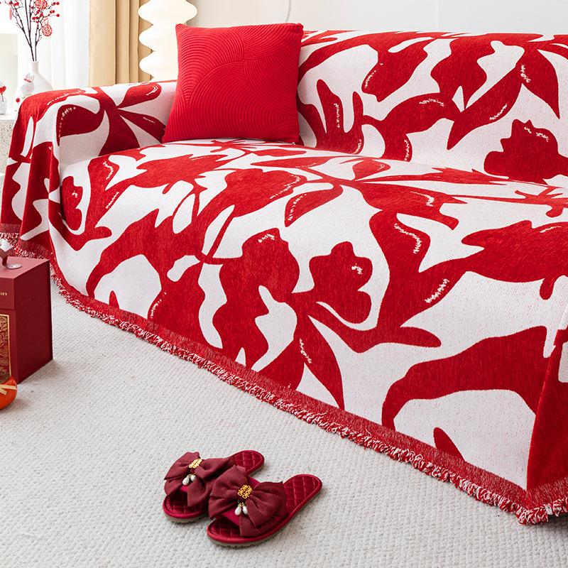 One-Piece Festive Bright Red Sofa Towel Housewarming Wedding New Year Holiday Cushion Four Seasons Universal Full Covered Sofa Cover Cloth