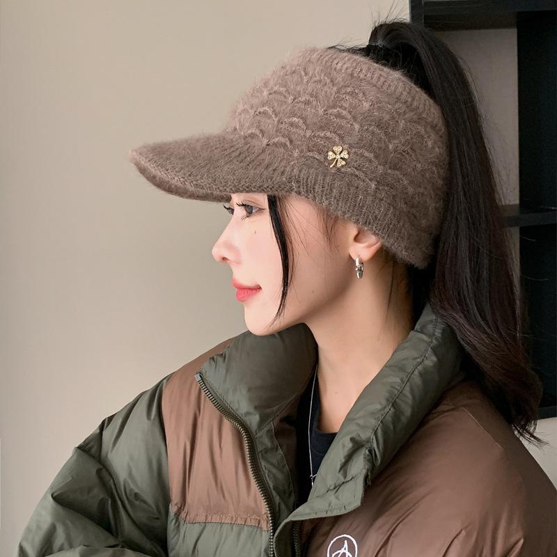 Fashion Versatile Autumn and Winter Hat Women's Big Brim Show Face Small Peaked Hat Ear Protector Warm Knitted Wool Hat