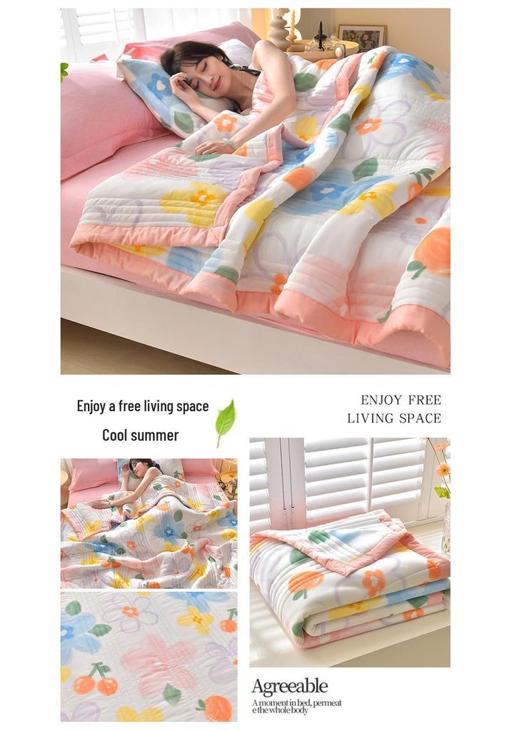 Silk Cooling Summer Quilt - Lightweight, Thin, Skin-Friendly, Machine Washable, Ideal for Air Conditioning