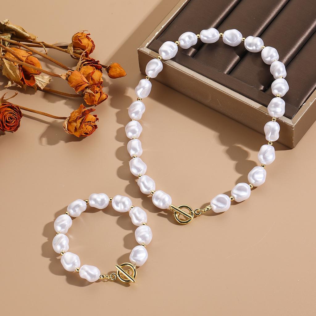 Vintage súprava barokových perál špeciálneho tvaru, high-end náhrdelník s bezpečnostnou sponou, náramok, súprava šperkov.