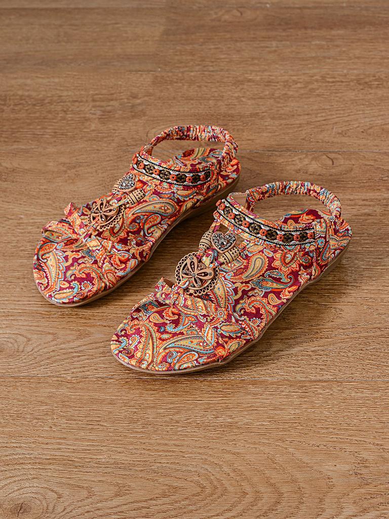 Fashion Bohemian Spring 2025 New Large Size Flat Flower Rhinestone Sandals Open-toed Beach Ladies Sandals