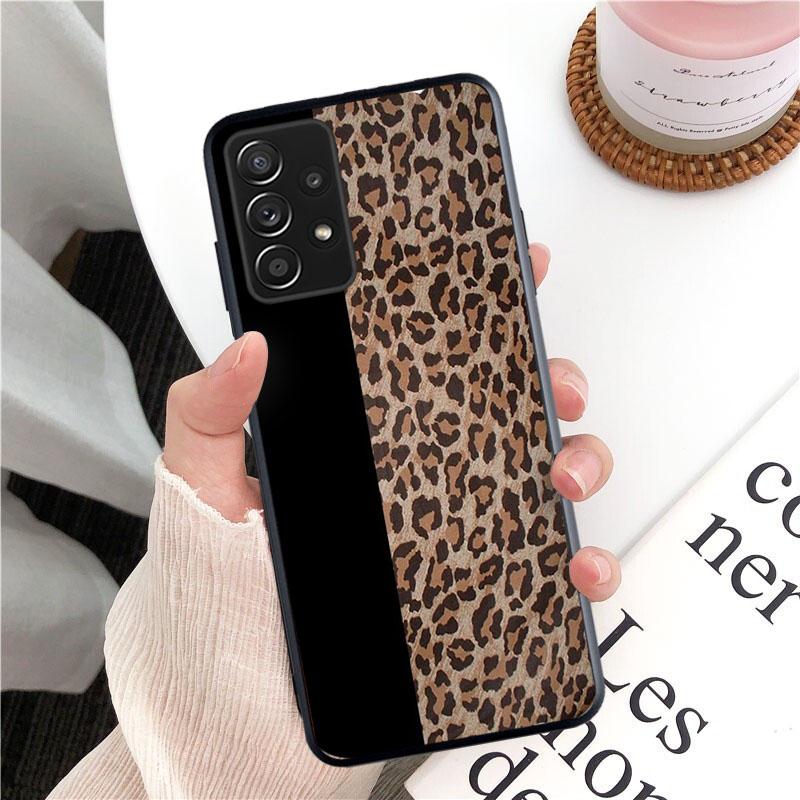 Etui na telefon Leopard do Samsung Galaxy A13 A22 A12 A32 A71 A11 A21S A33 A52 A72 A51 A50 A70 A31 M31 Funda Coque