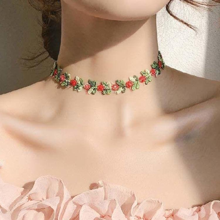 Practical Adjustable Length Lace Choker Necklace with Elegant Designs Flower Pattern for Romance Stylish Outfits