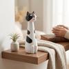 White Color Cat Vase Planter Resin Resin Cat Vase Quirky Cat Figurine Pot For Indoor Use