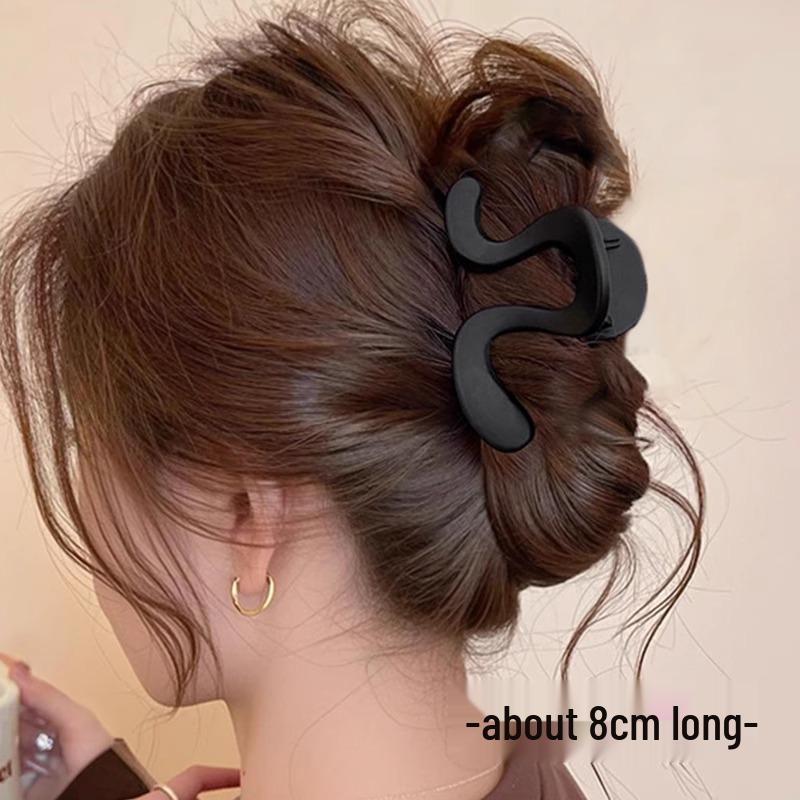 Elegant French Retro Small Shark Hair Clip for Thin Hair