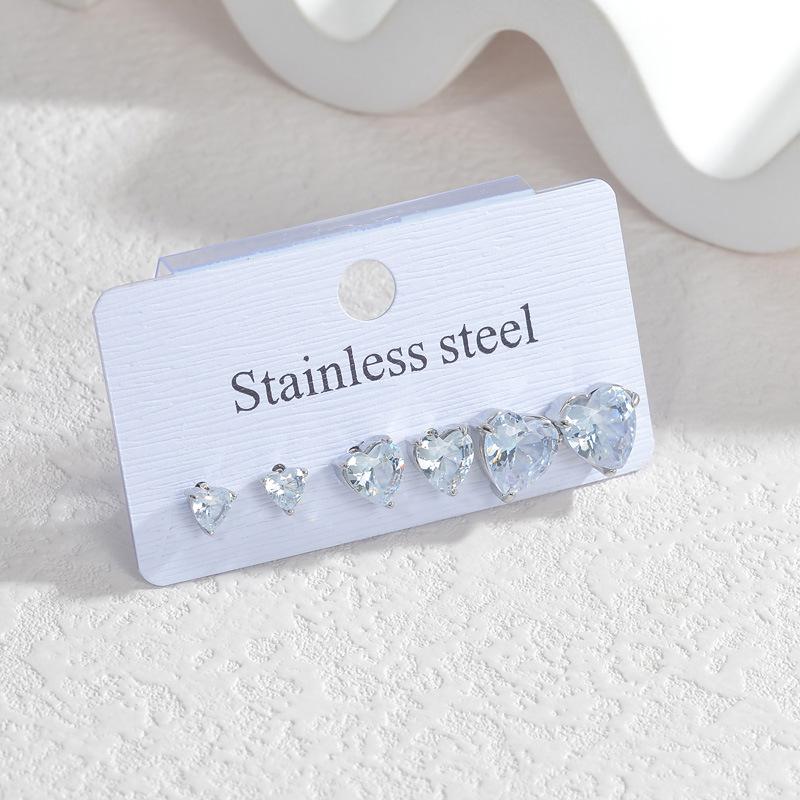 

Корейский минималистичный набор серег-гвоздиков с цирконами в форме сердца для женщин