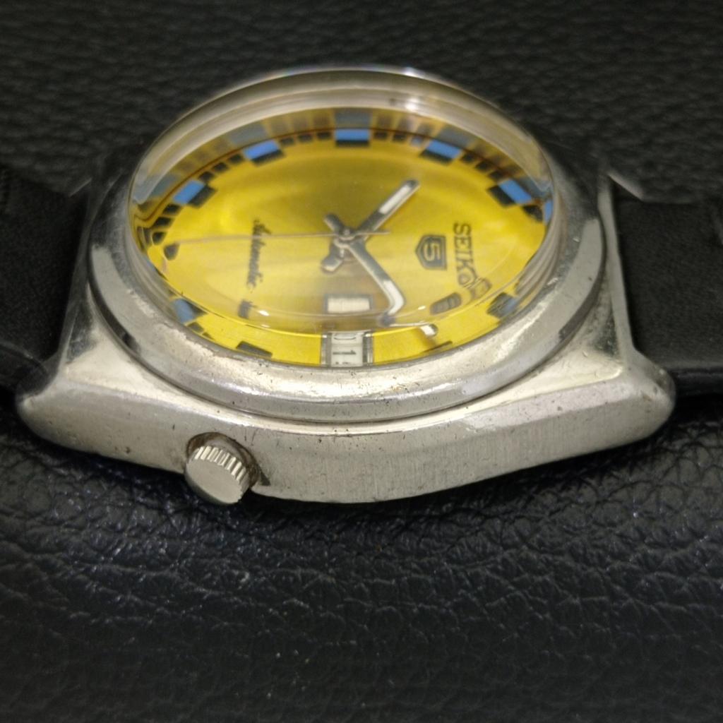 JAPAN VINTAGE SEIKO 5 AUTOMATIC 7S26A MENS GOLDEN COLOR DIAL WATCH A500778-5 R154-a500778