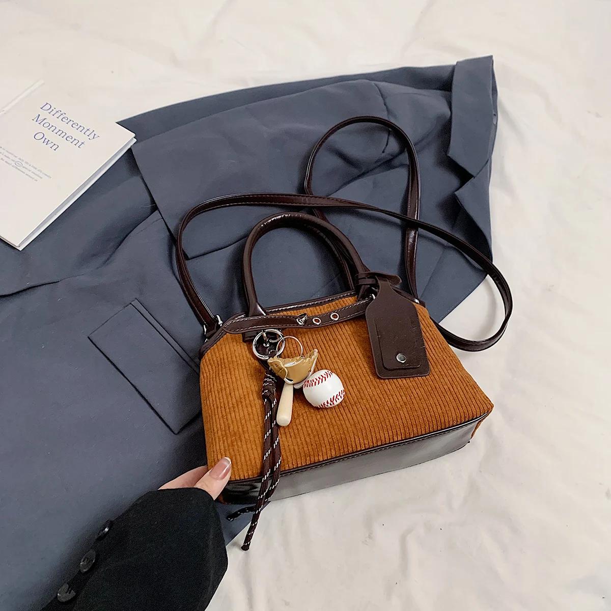 

Ретро-сумка-тоут для женщин 2024 года, зимний тренд, новая мода, сумки Y2K, женские дорожные роскошные сумки через плечо коричневый