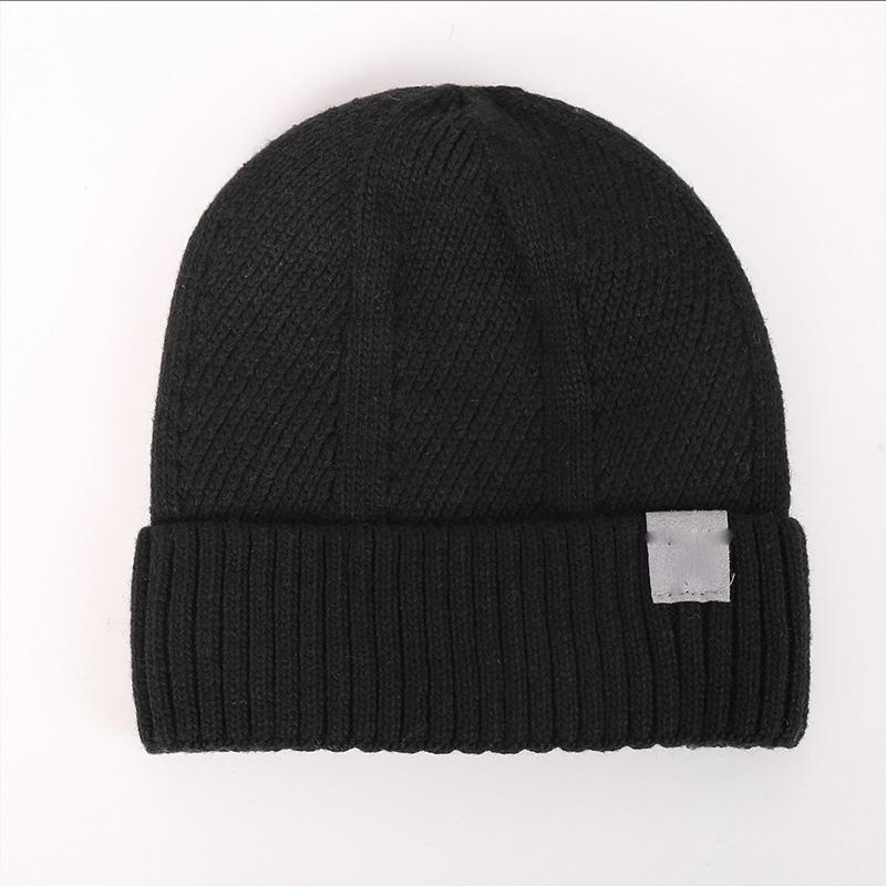 Autumn and Winter Cashmere with Thick Knitted Yarn New Men and Women Warm and Cold Resistant Cycling Hood