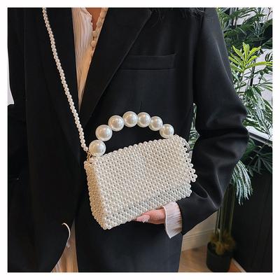 New High-value Pearl Messenger Bag, Personalized Trend, Lightweight, Simple and Fashionable Handbag