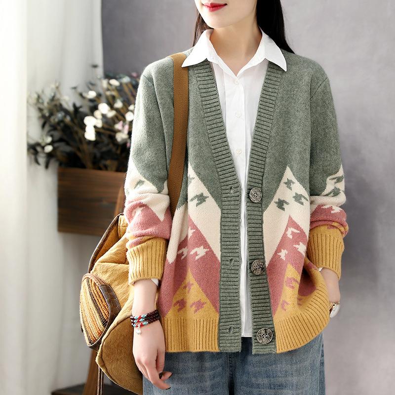 Vintage Blocked Jacquard Knitted Cardigan for Women Spring and Autumn Loose Long Sleeved Sweater Coat