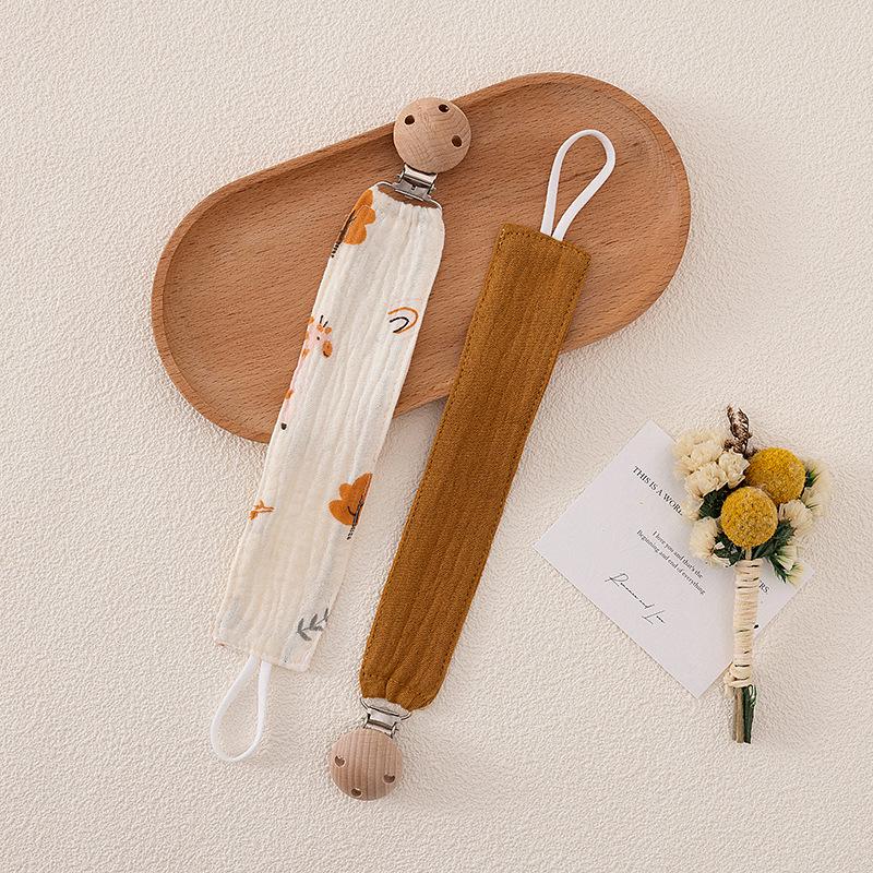 

Beech Wood Pacifier Clip & Cotton Teether Set with Anti-Drop Handkerchief Clip (2-Pack)