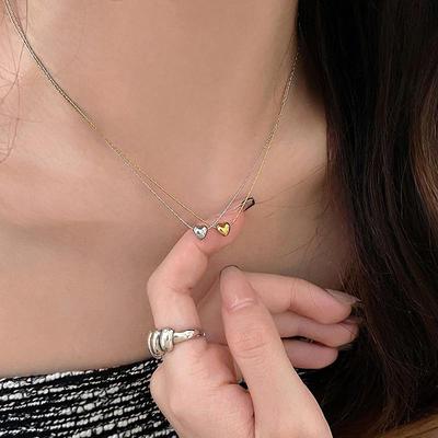 Gold Heart Clavicle Necklace: Elegant, Versatile Design for Women