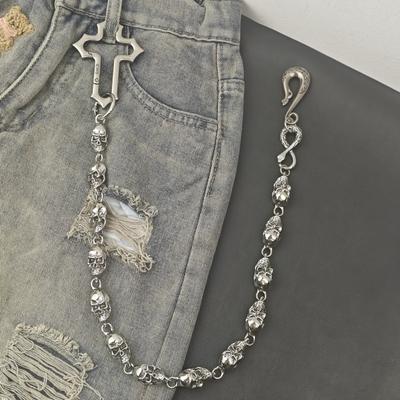 Broșe și accesorii pentru corp