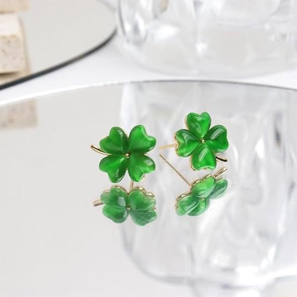 Cute Four-leaf Clover Earrings Simple Friendship Earrings Cat's Eye Stone Ear Stud  Spring Summer