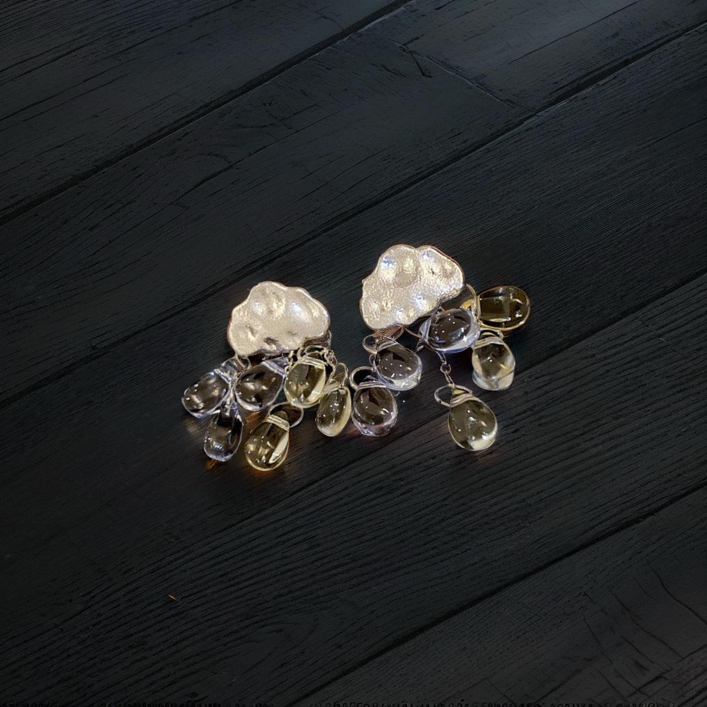 Orecchini Pendenti Lunghi con Nappa Trendy Coreani 2024 - Design Versatile Dongdaemun per Donne