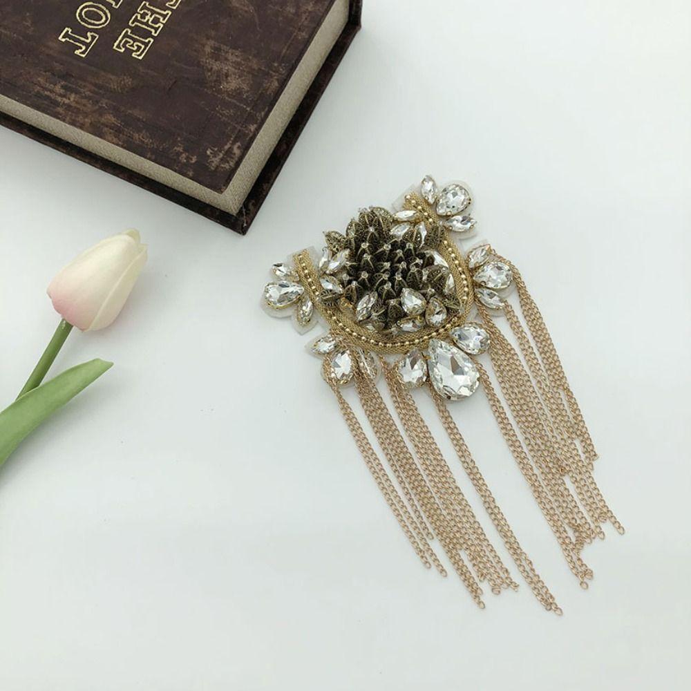 Breastpin Brooch Shoulder Board Skull Jacket Vintage Brooch Exquisite Tassel Chain Epaulette  Women