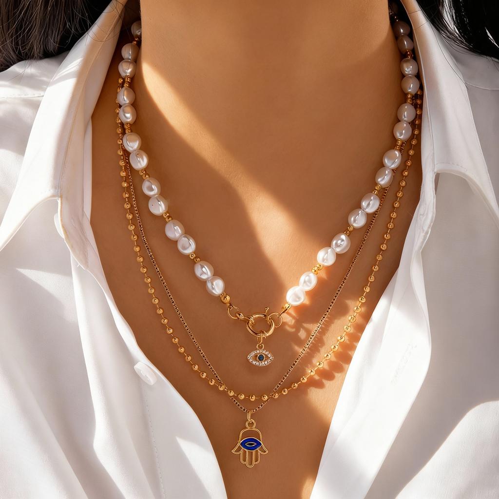 Vintage Punk Gold Plated Imitation Pearl Portrait Coin Pendant Necklace for Women Multilayer Evil Eye Palm Choker Party Jewelry
