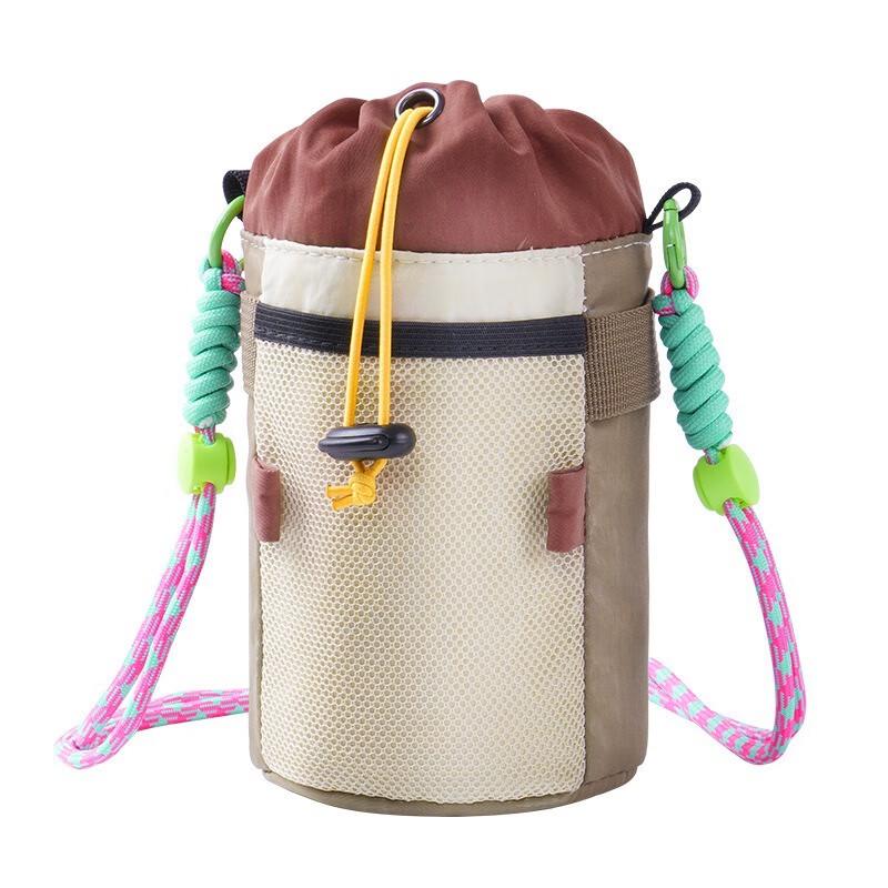 

Изолированная сумка для велосипедной бутылки с водой