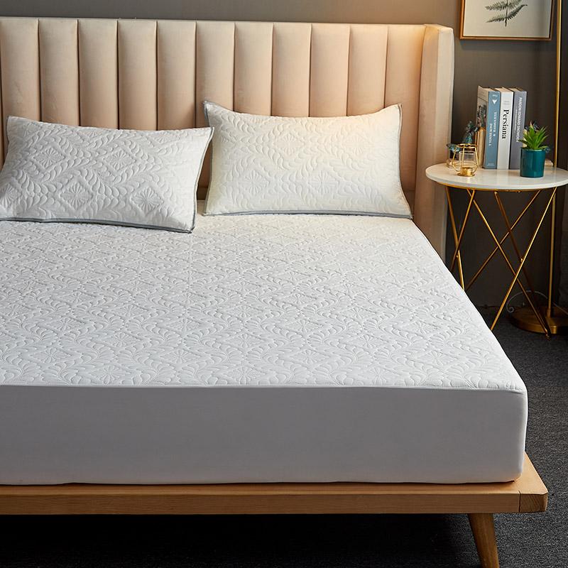 Quilted Waterproof Bed Sheet With Elastic Queen King Size White Color Mattress Protector For Double Bed Queen/King Bed Sheet