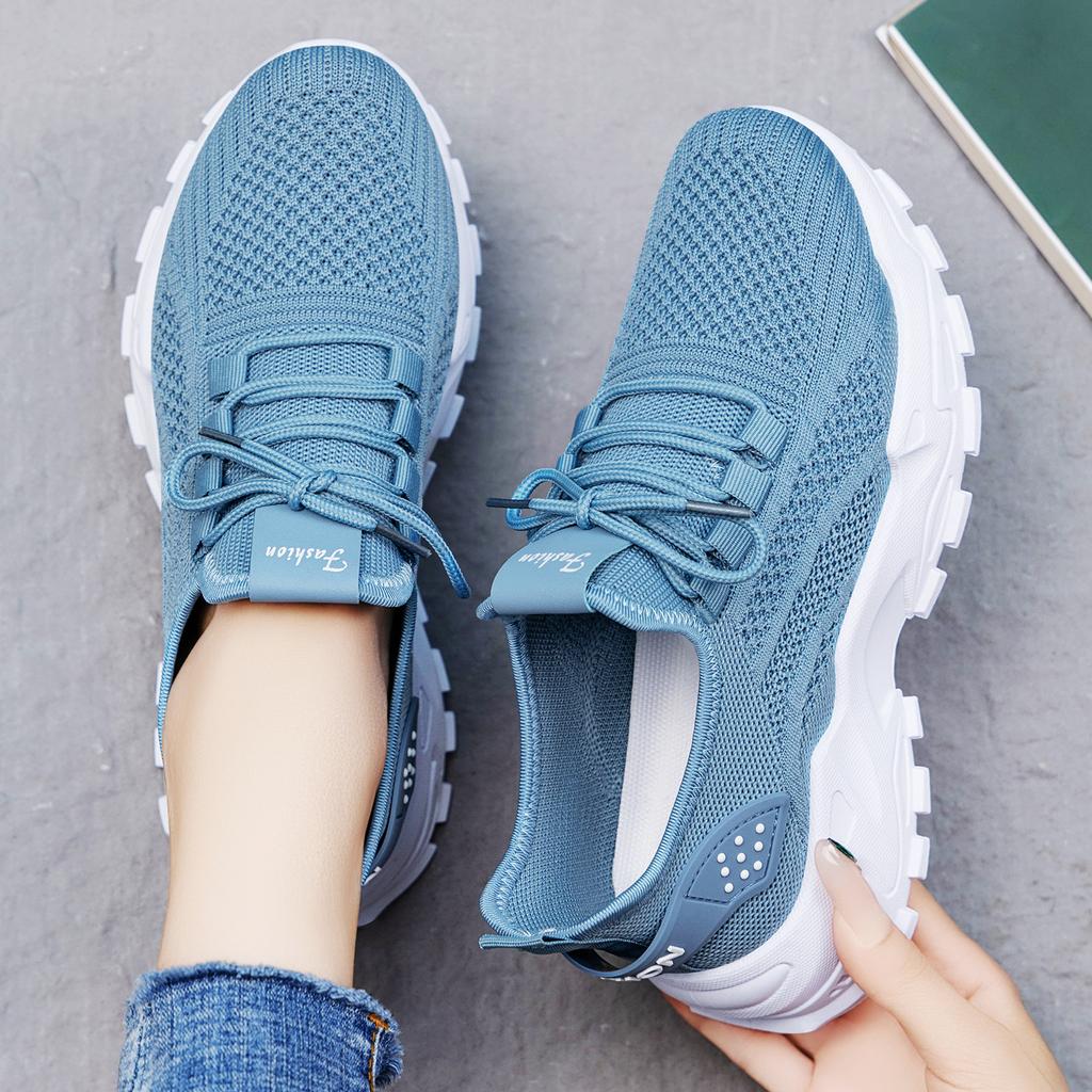 Shoes women's new large-size sneakers breathable heightening shoes shallow-mouth lace-up women's shoes lightweight soft-soled single shoes 43