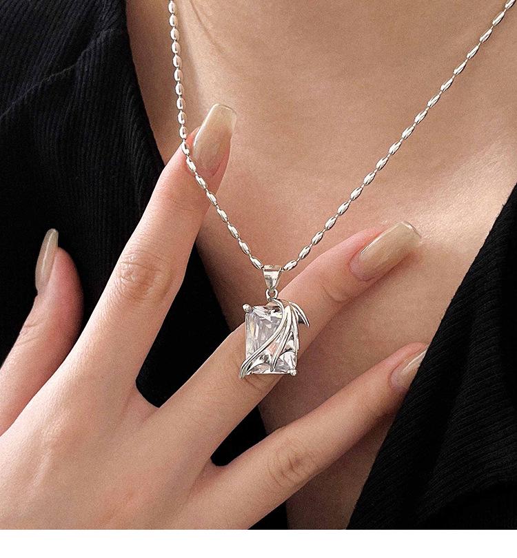S925 Sterling Silver Korean-Style Olive Bead Clavicle Necklace for Women