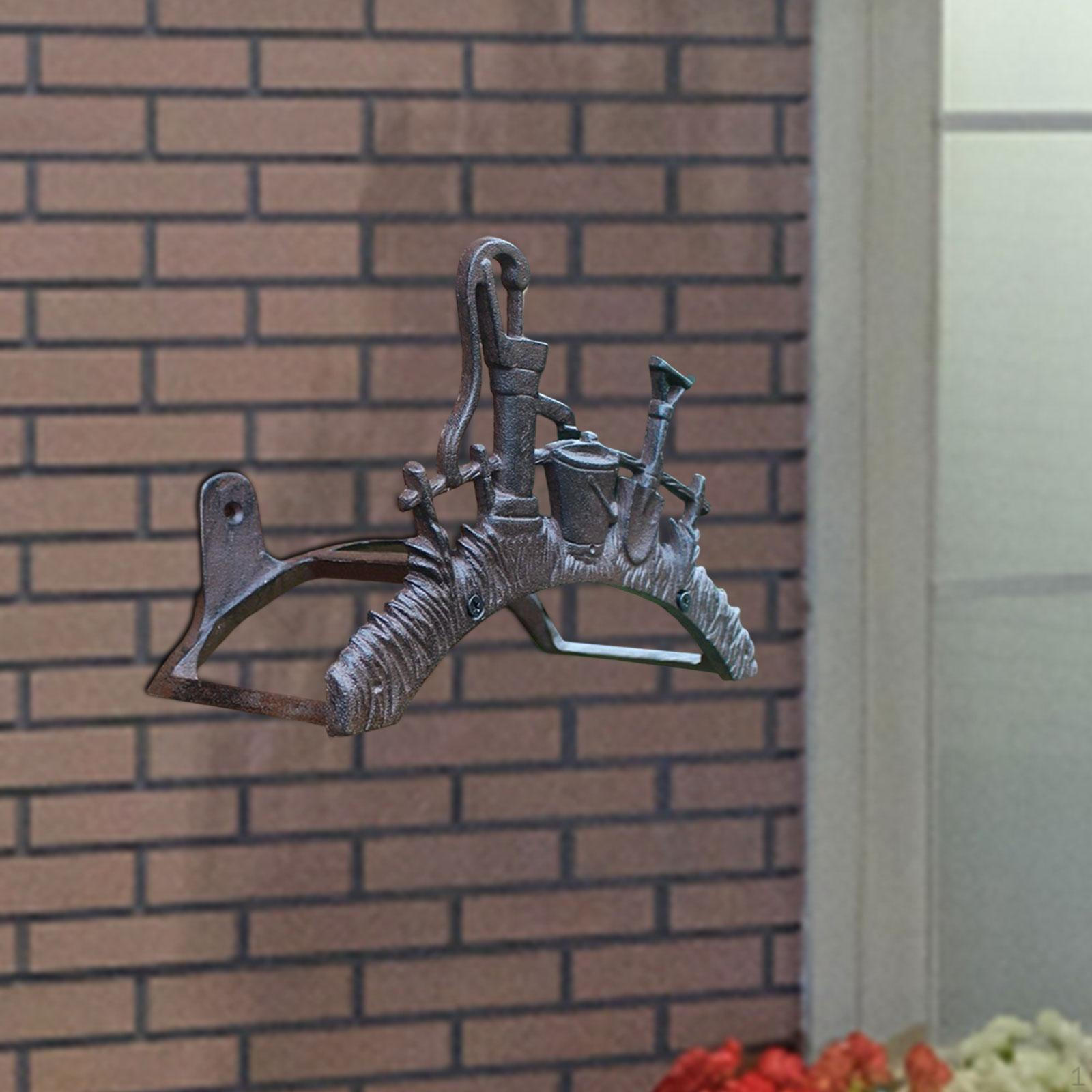 

Тримач садового шланга. Міцний вінтажний візерунок. Легко встановлюється. Чавун. Вода для важких умов експлуатації Style D