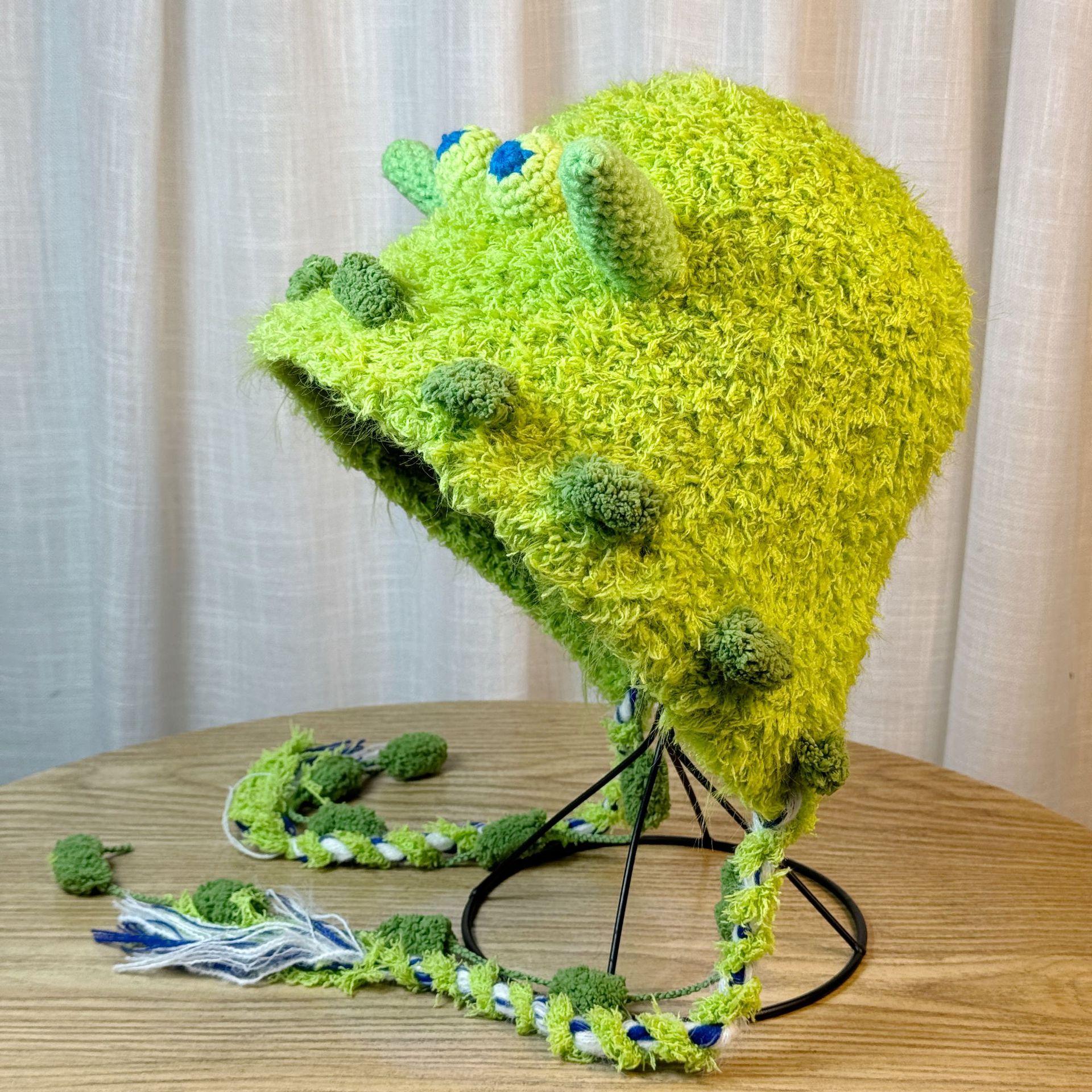 

Озорная маленькая монстрик плюшевая шапка для женщин осень и зима теплая защита ушей вязаная шапка-ушанка милая и забавная шапка-пуловер холодная шапка тренд one size