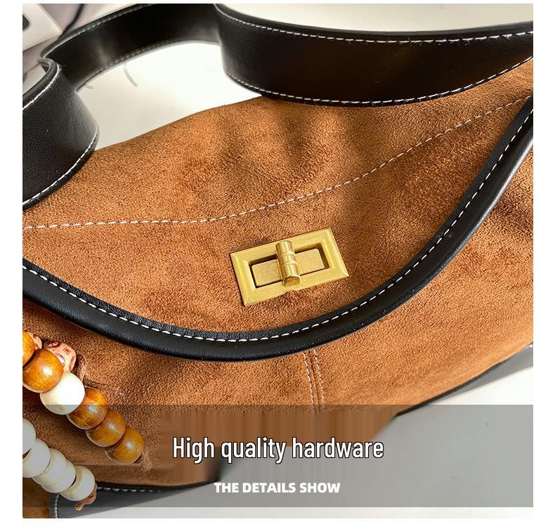 2025 Herbst/Winter Damen High-End Mattleder Unterarm Crossbody Bag - Modisch, Vielseitig, Ein Schulter Knödelstil.