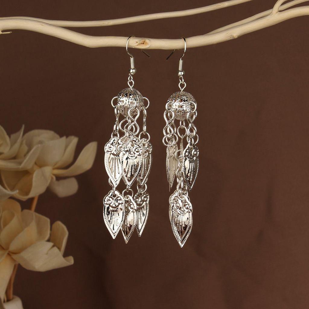 Retro Miao Silver Tassel Earrings: Ethnic Yunnan Long Dangle Women's Jewelry