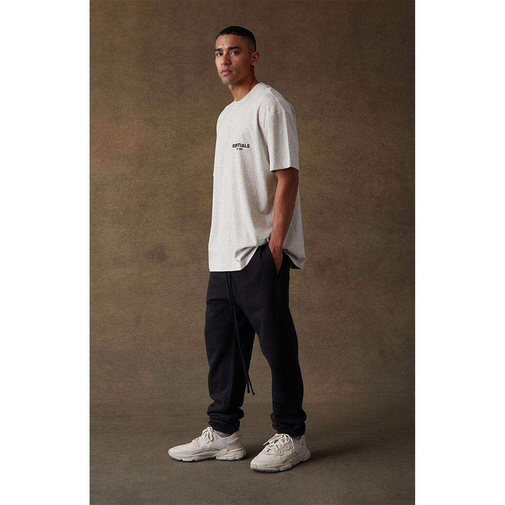 Fear of God Essentials SS22 Embossed Logo Crew Neck T-Shirt Men Tops Light-Oatmeal FOG-SS22-904