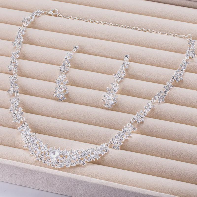 Popular Bridal Jewelry Set: Crystal Necklace & Earrings with Rhinestone Accents