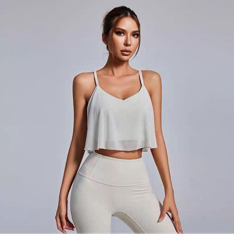 Sleek & Stylish Women's Cross-Back Yoga Tank with Bra Pads - Mesh Design