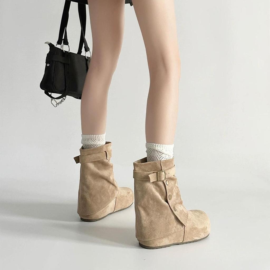 Pleated stack sleeve women's boots autumn belt buckle decoration simple inner height increase daily go out versatile short boots