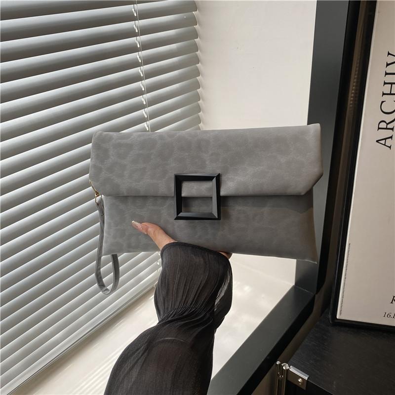 

Популярные женские сумки весна новые женские сумки-конверты простые ретро клатчи повседневные сумки женские сумки серый