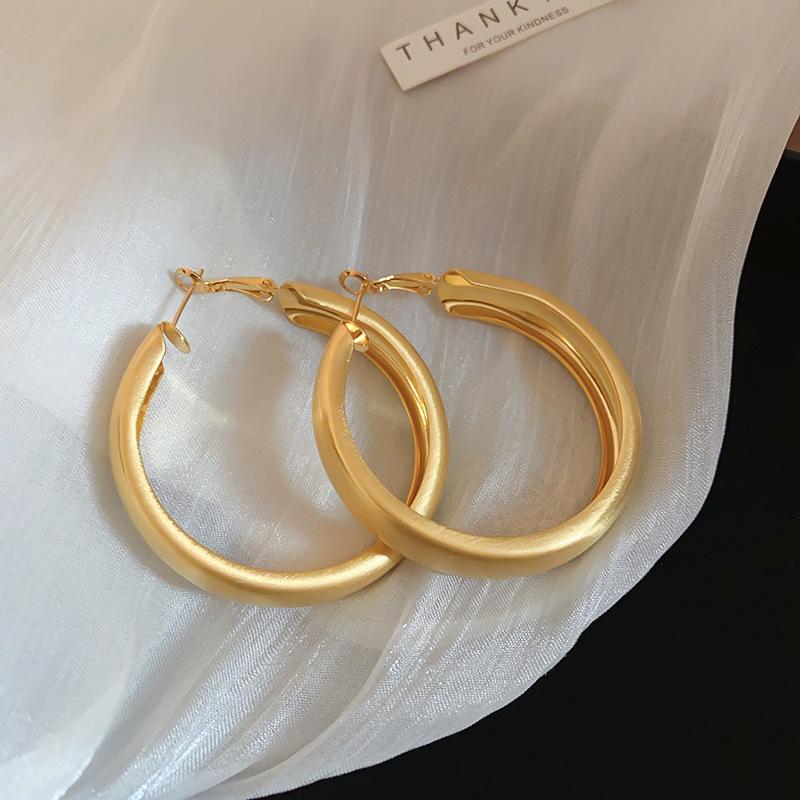 Gold French Simple Round Plain Ring Earrings Light Luxury Earrings Hong Kong Style Earrings