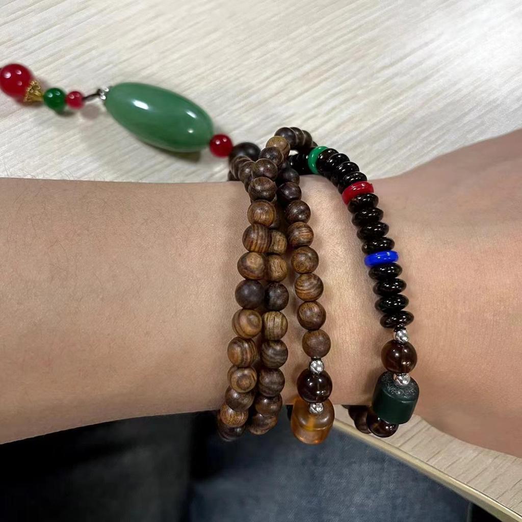 Unisex Tibetan Ethnic Necklace: Versatile, Retro-Style Jewelry with Wooden Accents for Cotton and Linen Outfits