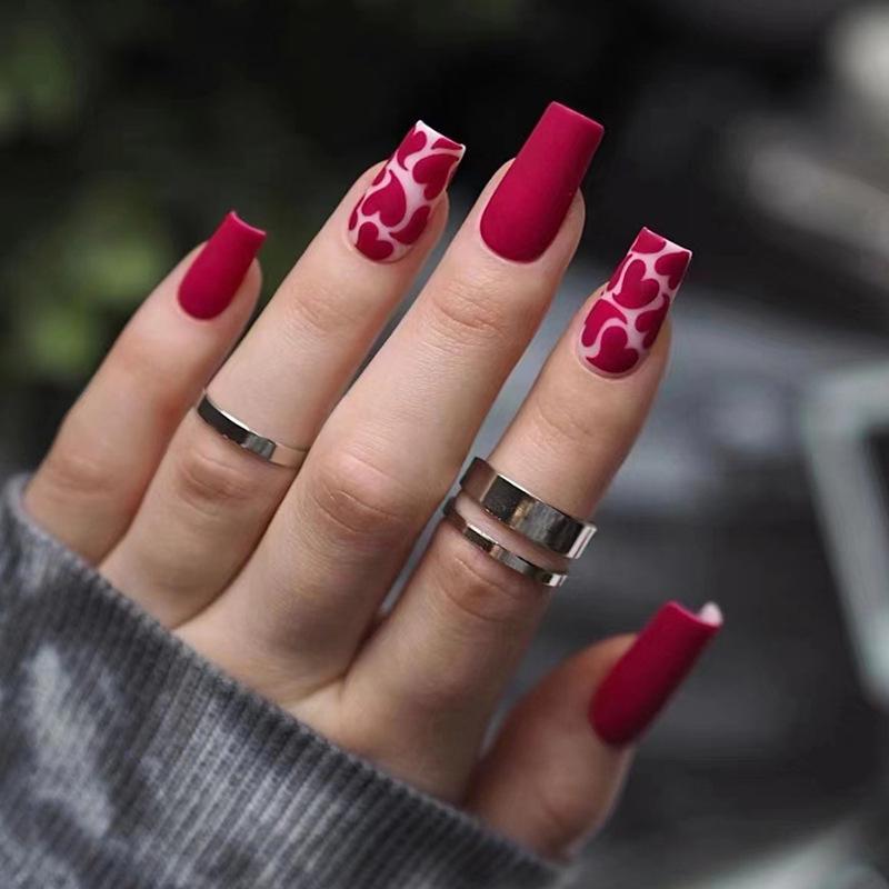 24Pcs Black Square Head False Nails Mid-length Press on Nails with Crack Design Wearable French Finished Manicure Fake Nail Tips